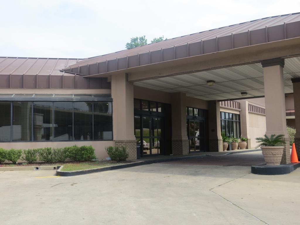 University Inn Austin North Екстериор снимка
